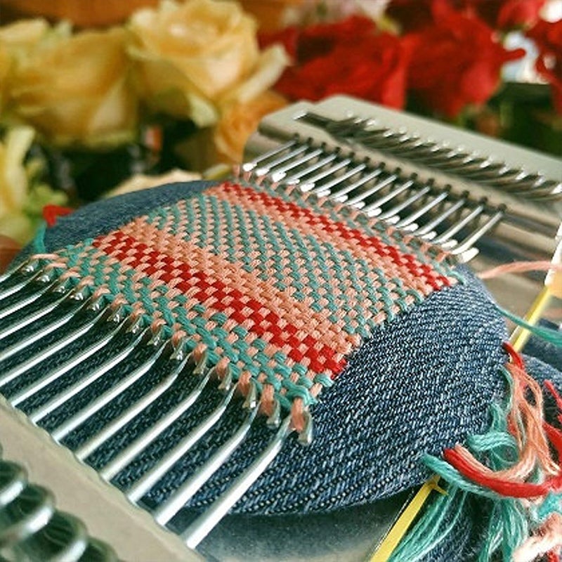 Darning & Weaving Loom Kit – Vintage-Style Mending Loom Set for Repairing Socks, Sweaters & Jeans