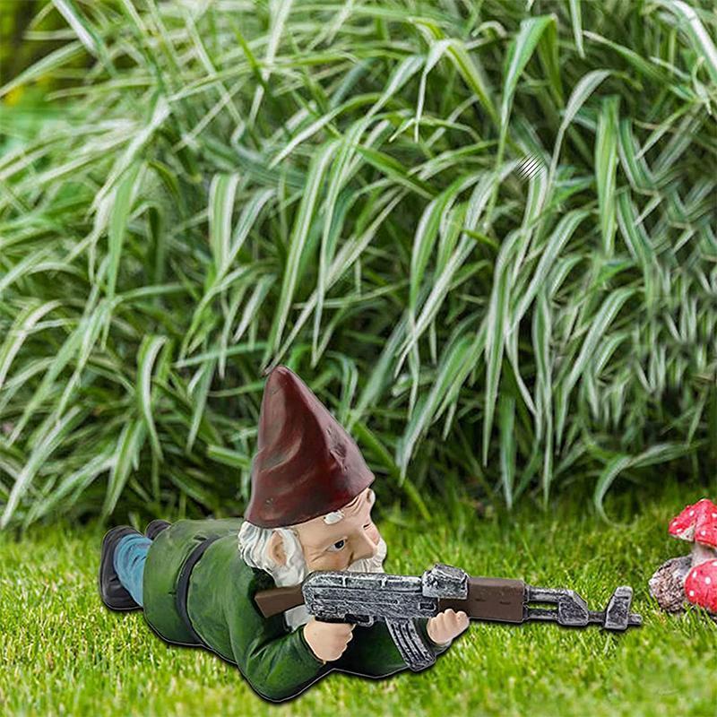 Military Garden Gnome with Camouflage Uniform – Funny Soldier Statue for Yard, Patio & Man Cave Decor