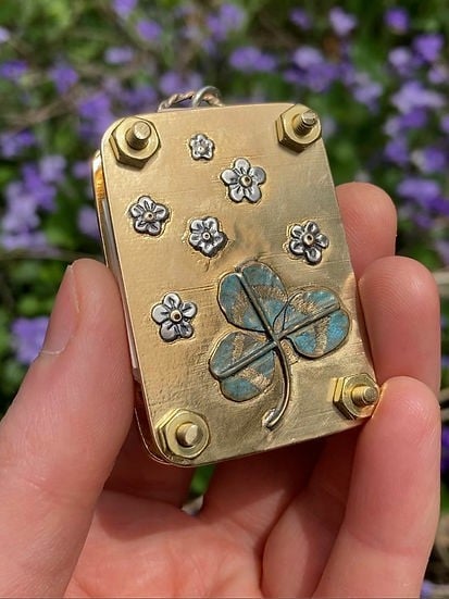 Portable Mini Flower Press and Botanical Keepsake Maker for Crafting