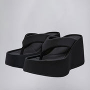 Cushioned Comfort Flip-Flops with Non-Slip Sole – Lightweight Summer Sandals for Beach, Pool & Everyday