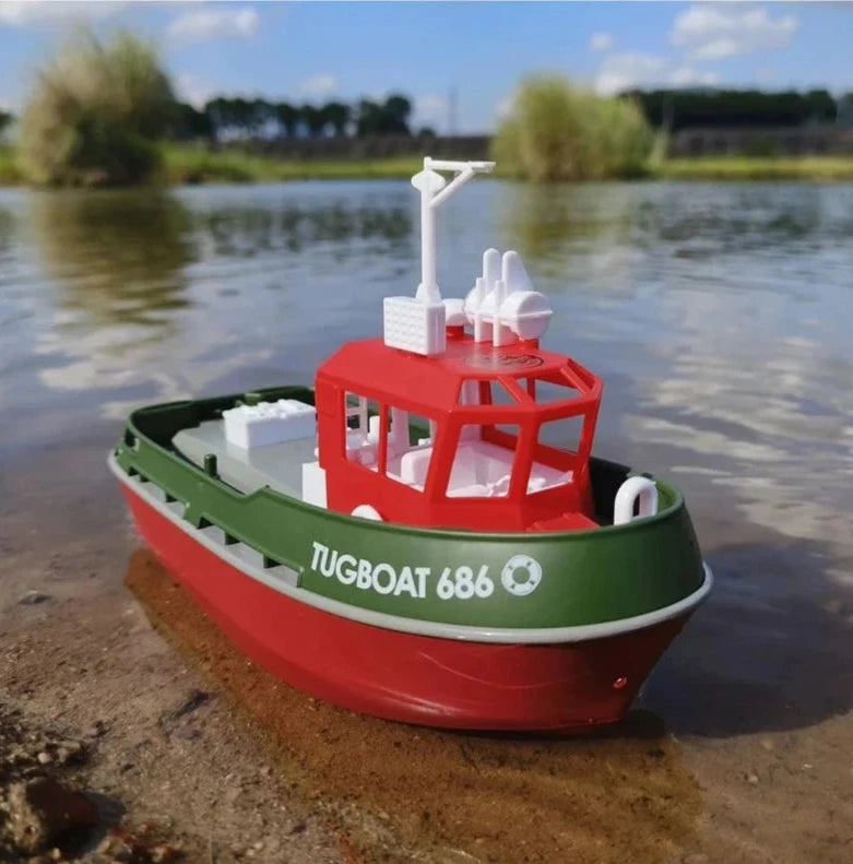 Adventure Tugboat RC Boat with Dual Motors – Long-Range Remote Control Watercraft for Pool & Lake Fun