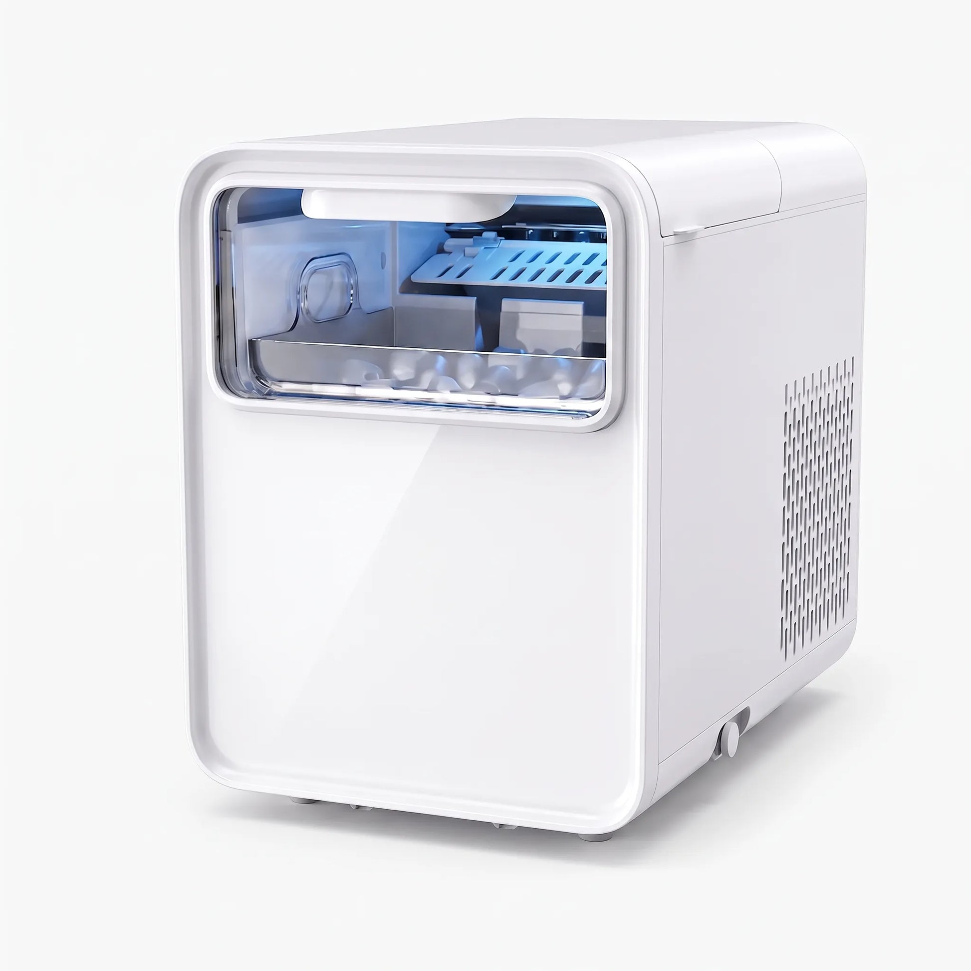 Compact countertop ice maker in white
