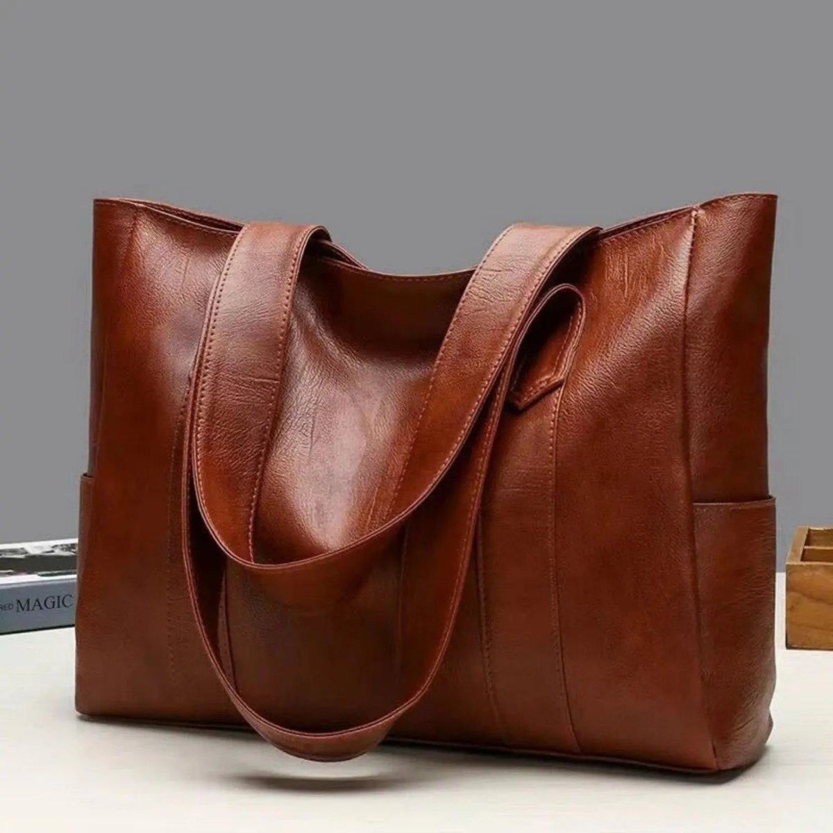 Stylish Elegant Retro PU Leather Shoulder Bag – Spacious Compartments for Stylish Everyday Organization and Versatile Use