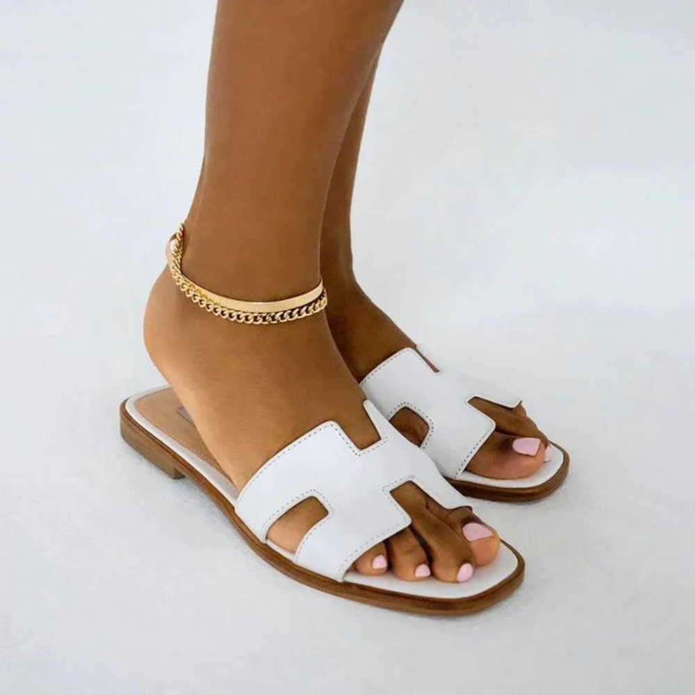 Summer Open-Toe Slide Sandals with Flat Sole – Comfortable Casual Slip-On Slides for Beach, Spa & Home