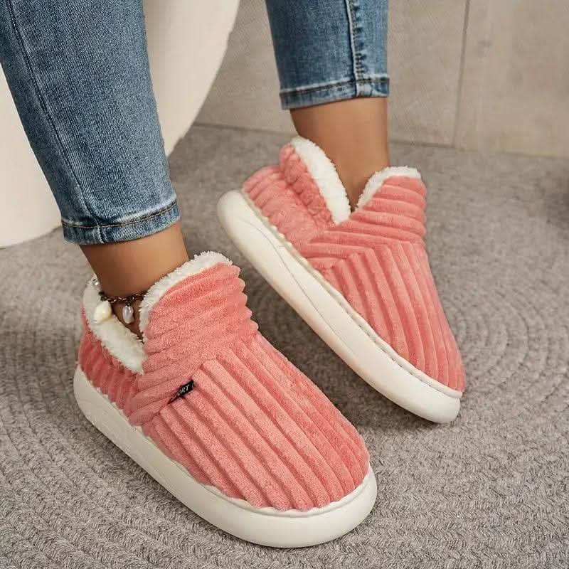 High-Performance Thermal Slippers – Vegan Fleece Lining for Warm Cozy Comfort