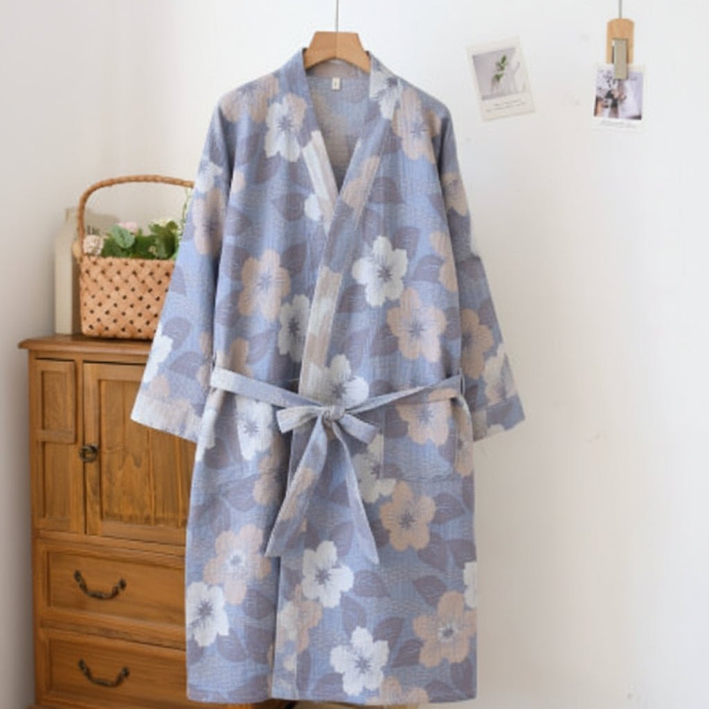 Stylish Organic Cotton Kimono Bathrobe – Breathable Gauze Fabric and Reversible Design for Relaxed, Everyday Comfort and Natural Elegance