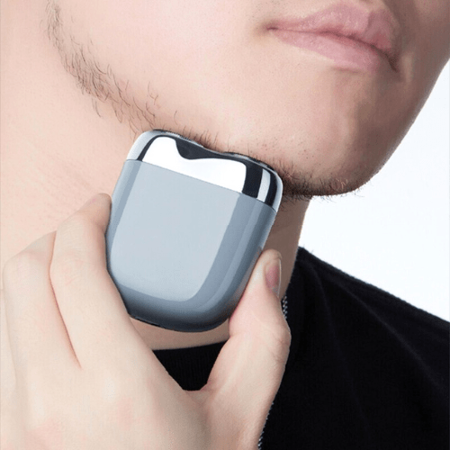 ParkerPulse | Compact Electric Shaver for Quick and Simple Grooming