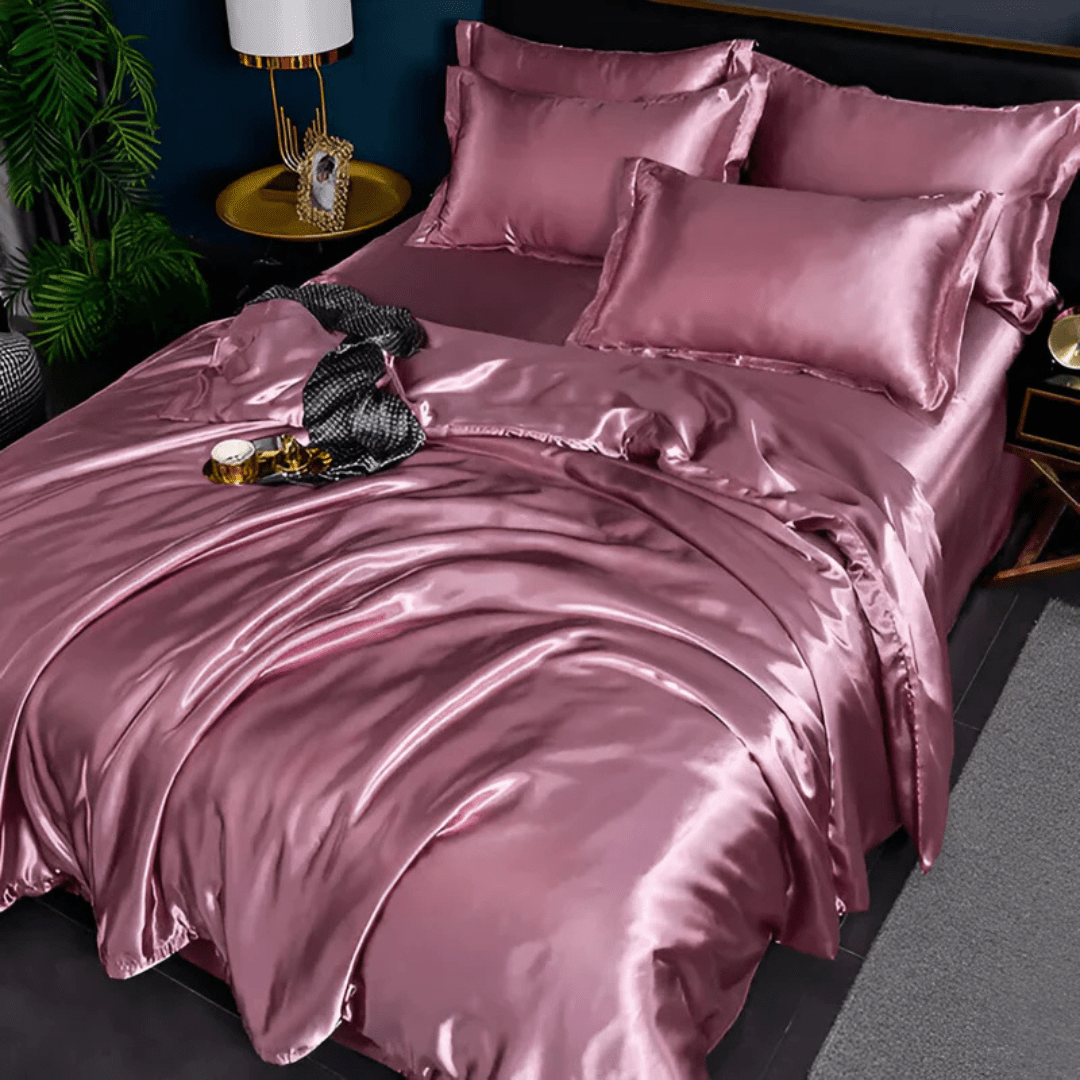 Elegant Premium Silk-look Bed Set – For Smooth, Cooling Comfort and Elegant Year-round Sleep