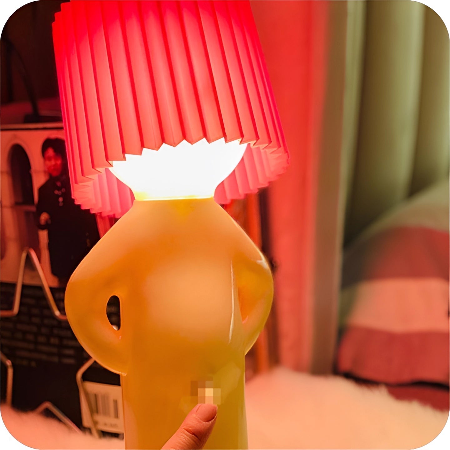 Quirky Human-Shaped Table Lamp – Portable Playful Accent Mood Light for Desk, Shelf & Kids Rooms