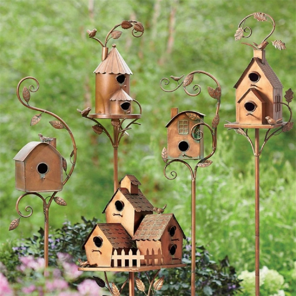Metal Art Birdhouse Garden Stake – Handcrafted Decorative Bird Feeder Sculpture for Yard & Patio