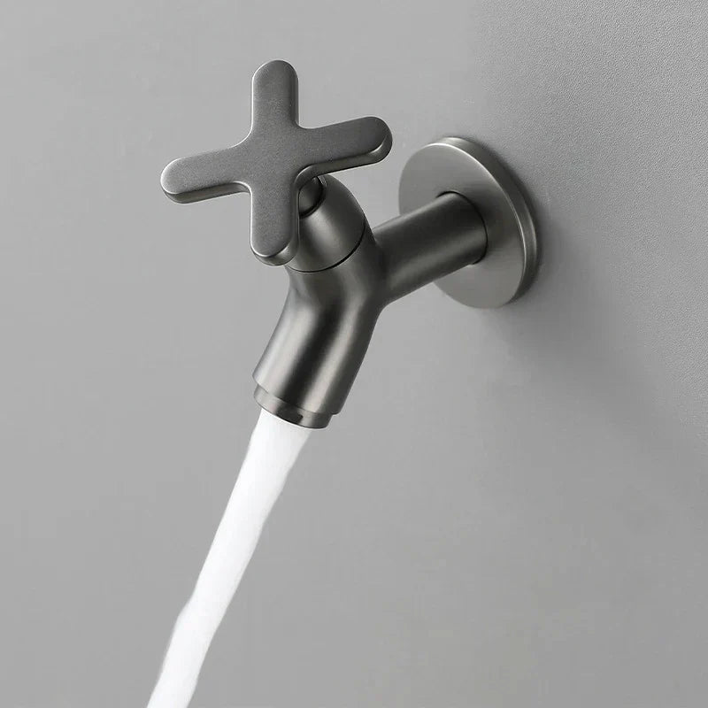 Solid Brass Wall Mounted Cold Water Faucet and Tap