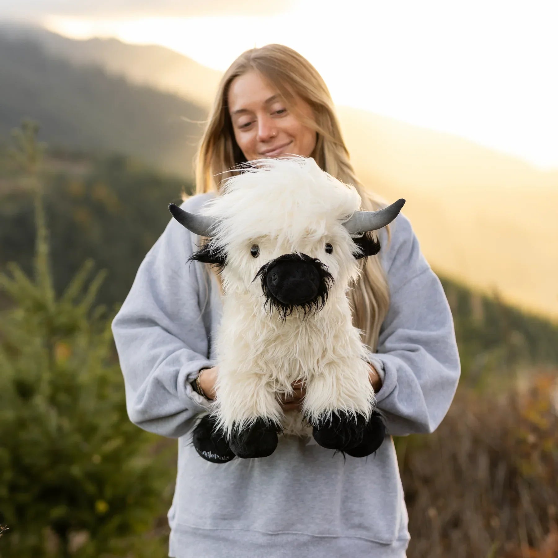 HighlandHug | Jumbo White and Black Highland Cow Plush Toy