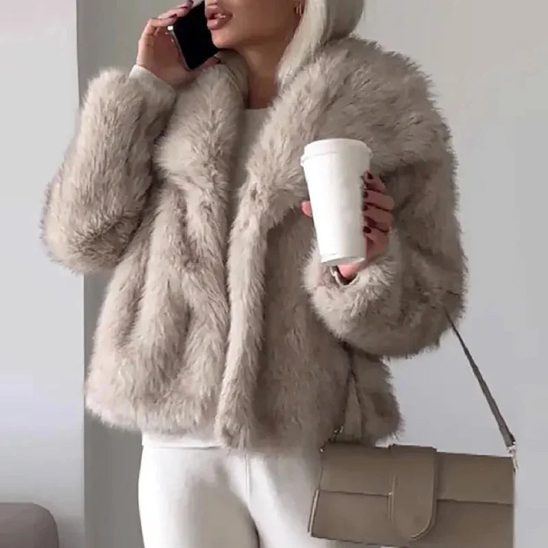 Women's Faux Fur Short Jacket | Stylish Winter Coat, Autumn Casual & Semi-Formal Style