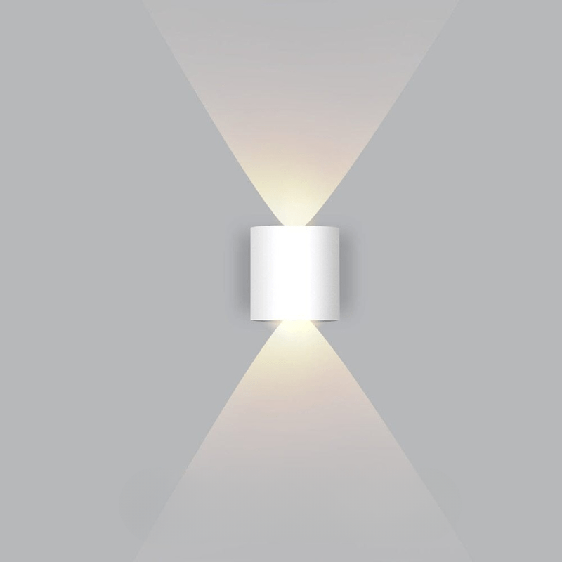 Outdoor LED Wall Light for Weatherproof Illumination - Modern Exterior Sconce for Patios, Doors and Walls