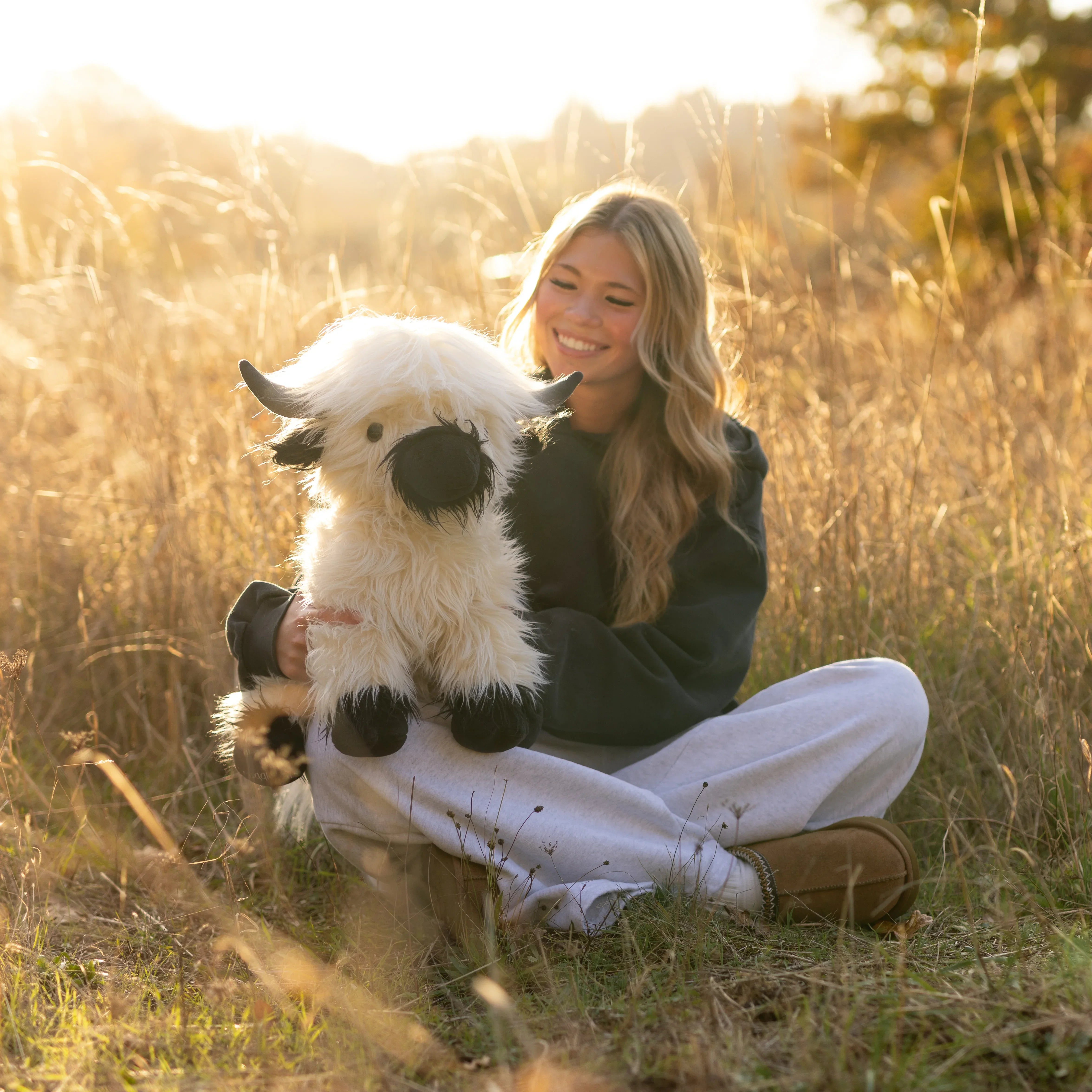 HighlandHug | Jumbo White and Black Highland Cow Plush Toy