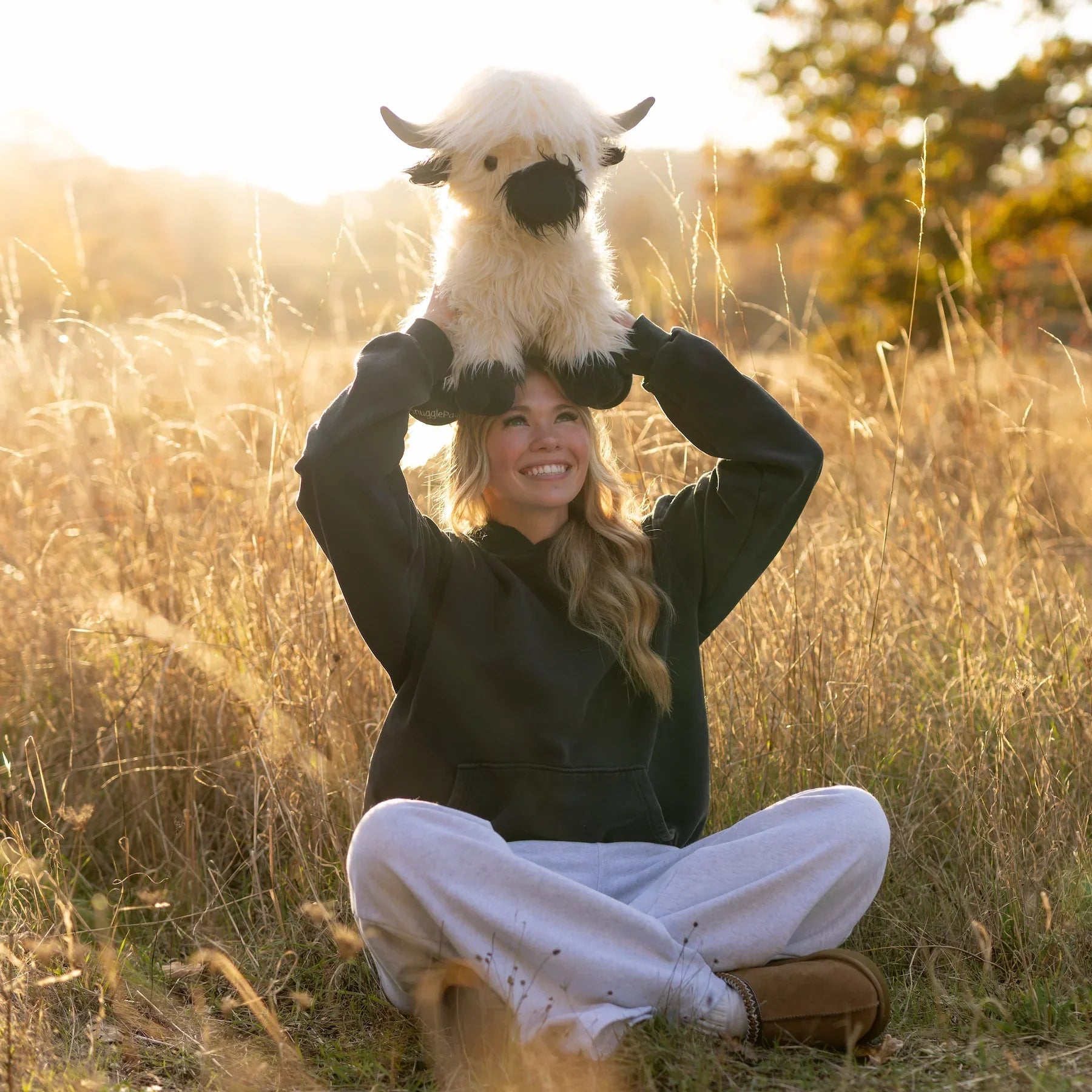 HighlandHug | Jumbo White and Black Highland Cow Plush Toy