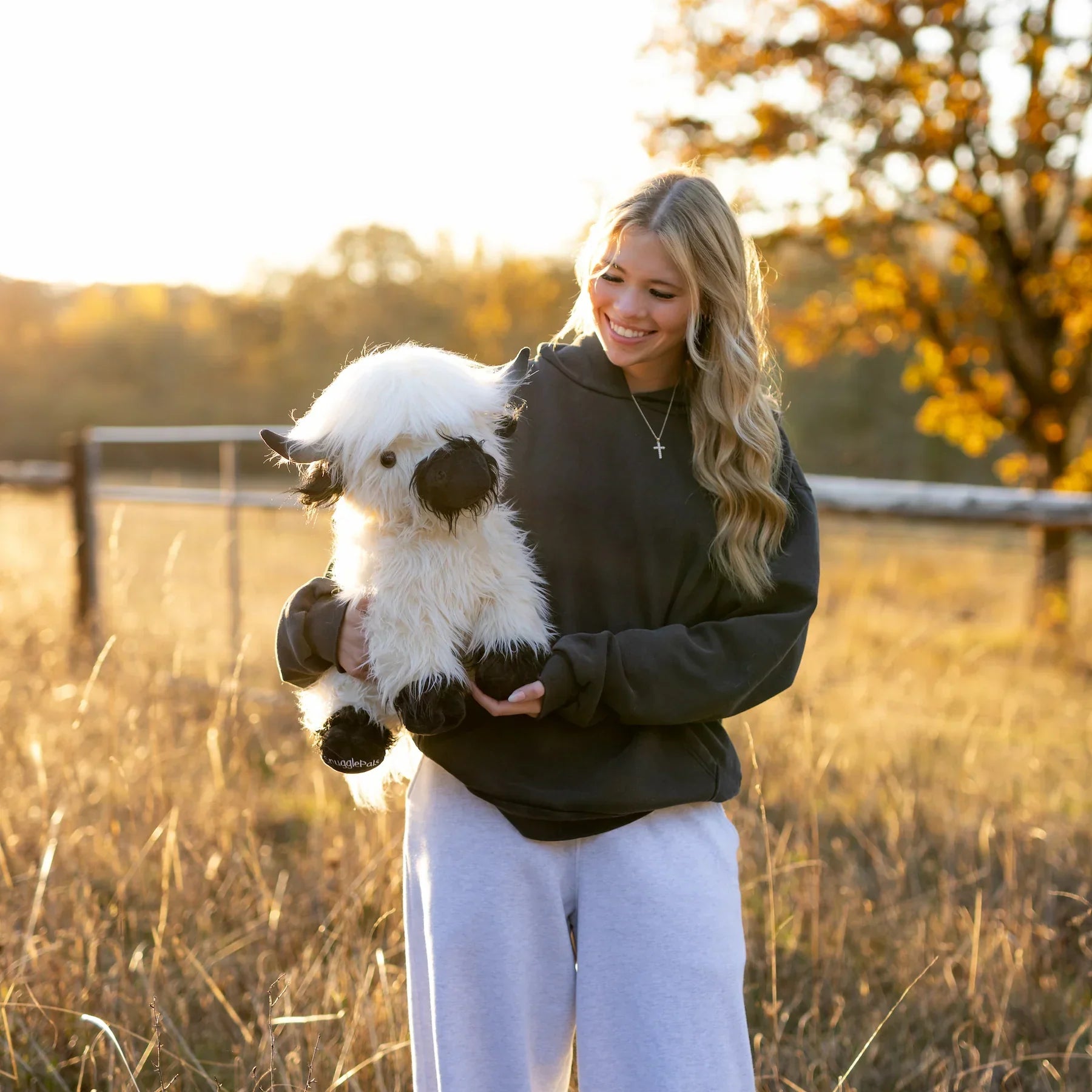 HighlandHug | Jumbo White and Black Highland Cow Plush Toy