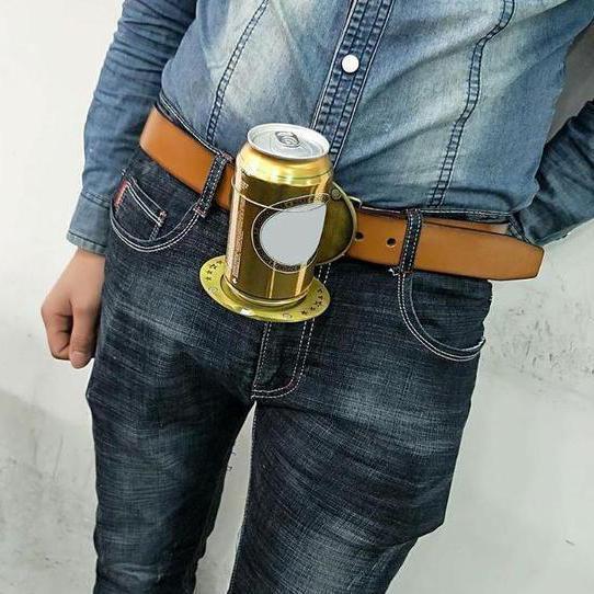 Beer Holder Belt Buckle – Novelty Hands-Free Drink Holder Buckle for BBQ, Tailgates & Parties