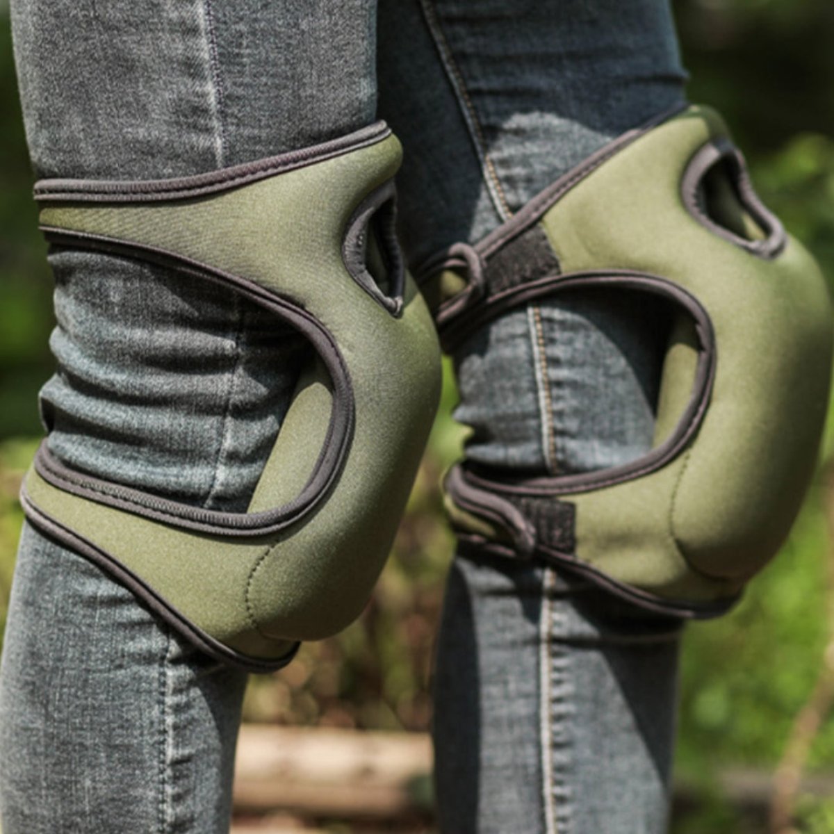 GardenGuard Cushioned Knee Pads for Gardening – Shock-Absorbing Comfort Protection for Yard Work & DIY