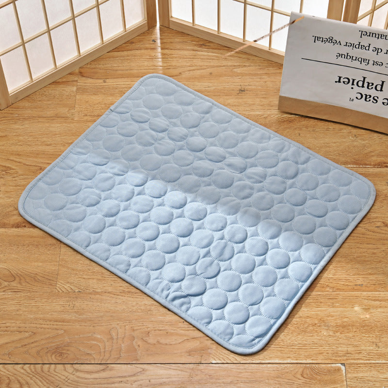 Light blue cooling mat