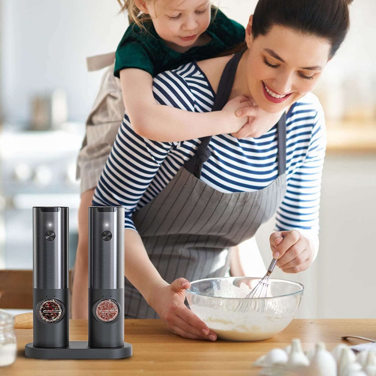 Rechargeable Electric Salt and Pepper Grinder Set - Adjustable One-Hand Mills with Light for Easy Seasoning