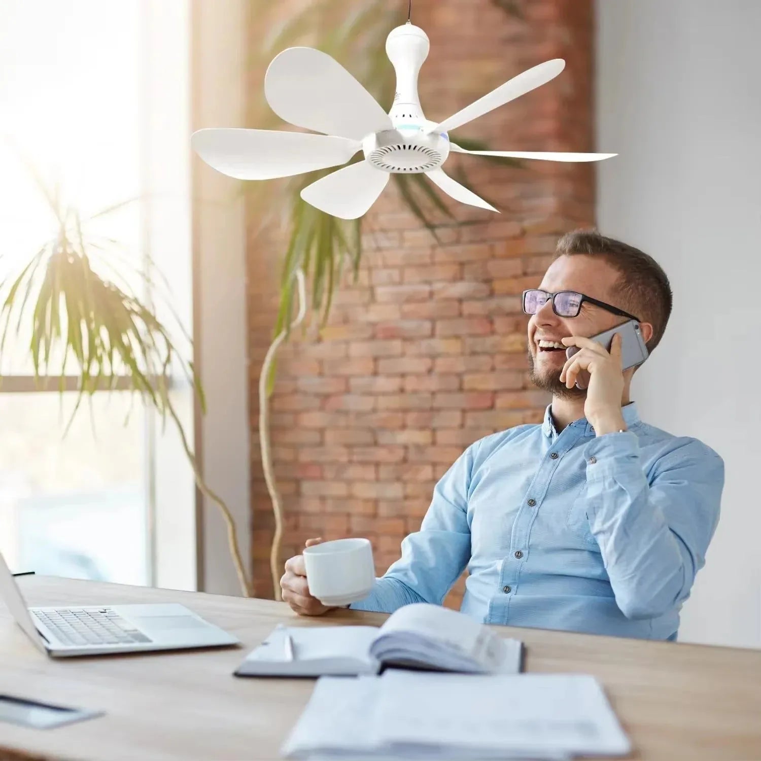 USB ceiling fan blades detail