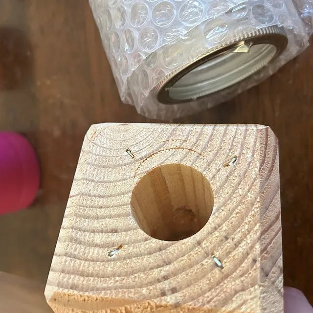 Effective Carpenter Bee Trap for Outdoors – Chemical-Free Wooden Bee Catcher Protecting Decks, Fences & Eaves